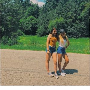 Meet your Posher, Cass